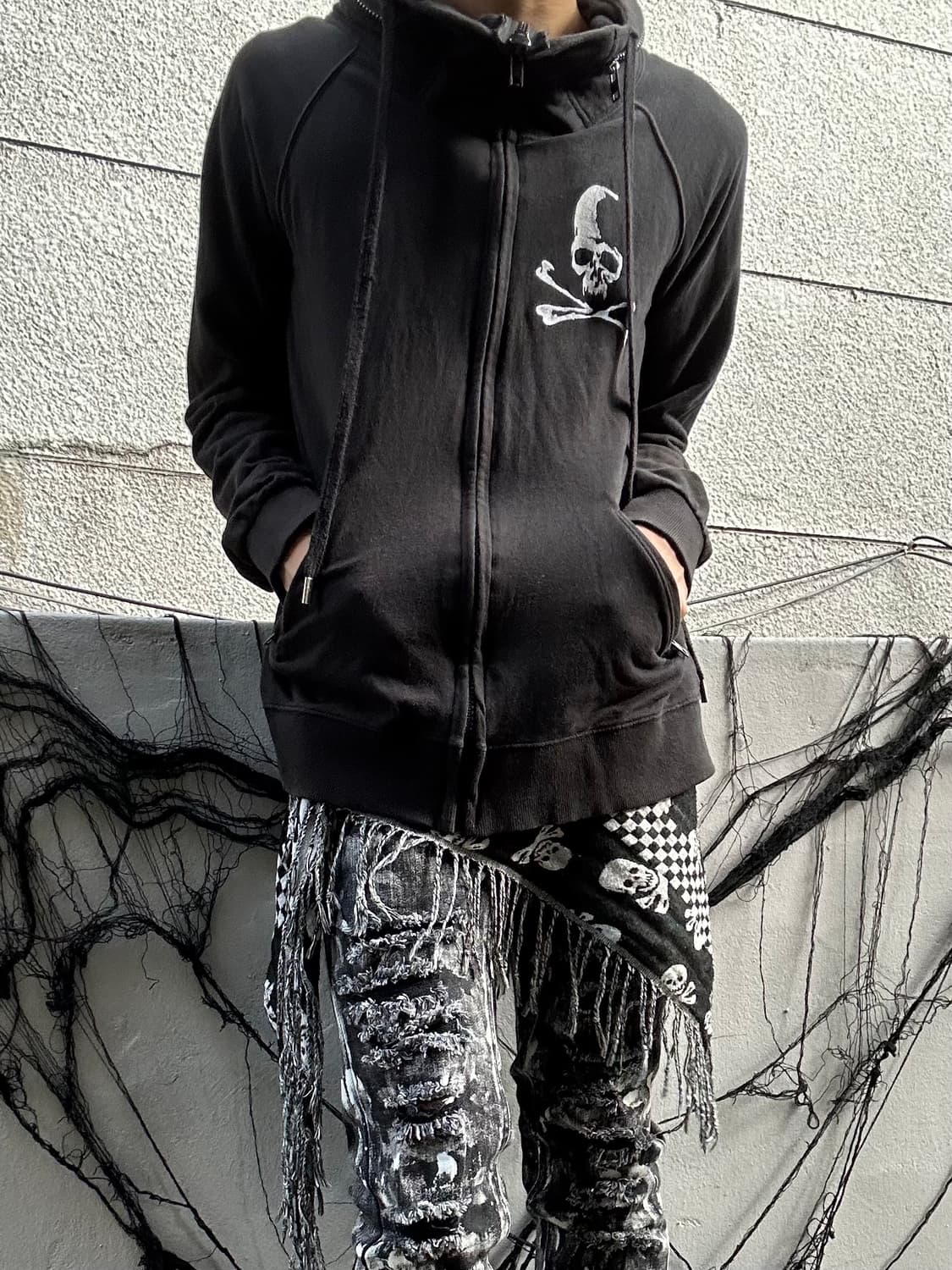 *rare* Jpn 00s ROEN 스컬 큐빅 보노넥 블랙 집업 상품이미지2