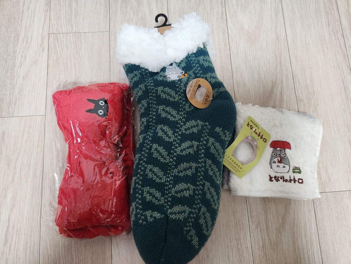 (새상품/정품)지브리 키키 머리띠, 토토로 양말, 손수건 판매합니다!! 상품이미지1