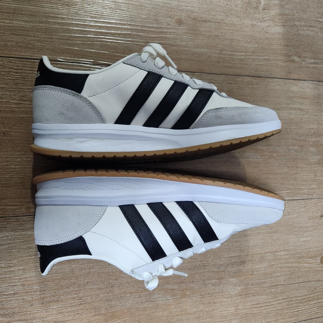 아디다스 런70S 2.0 운동화 265 상품이미지2