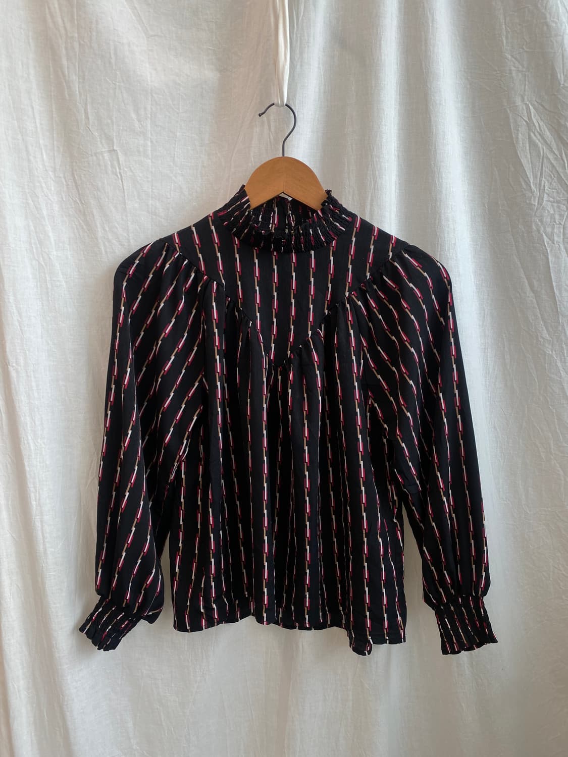 스트라이프 하이넥블라우스(M) 상품이미지2