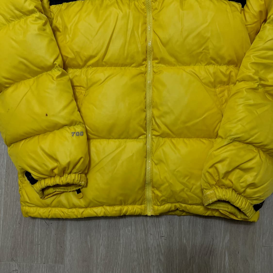 노스페이스 구스다운 옐로우 700 눕시 패딩 M/95  상품이미지3