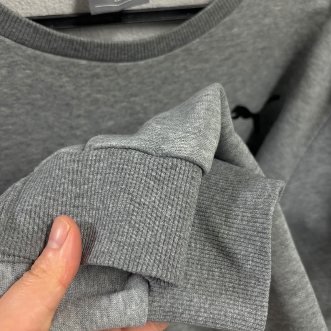 퓨마 맨투맨 상품이미지3