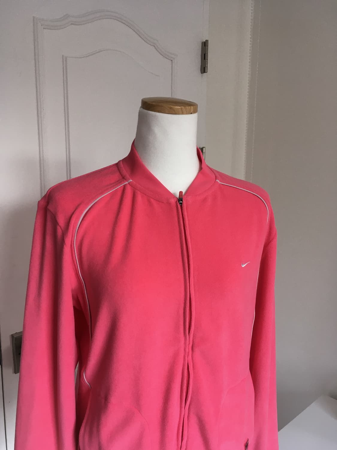 나이키 핑크 벨벳 집업 상품이미지2