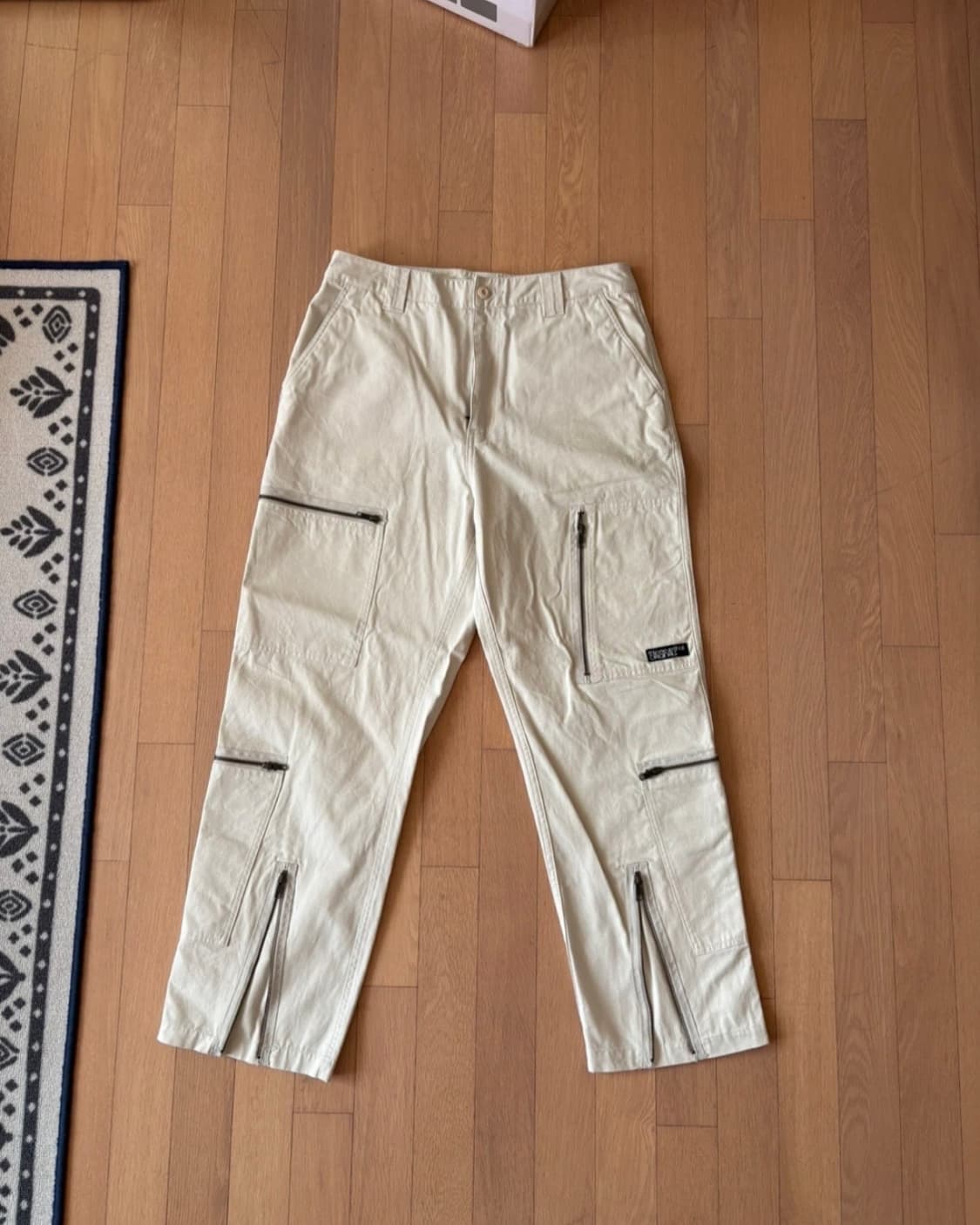 디스이즈네버댓 화이트 팬츠 상품이미지1