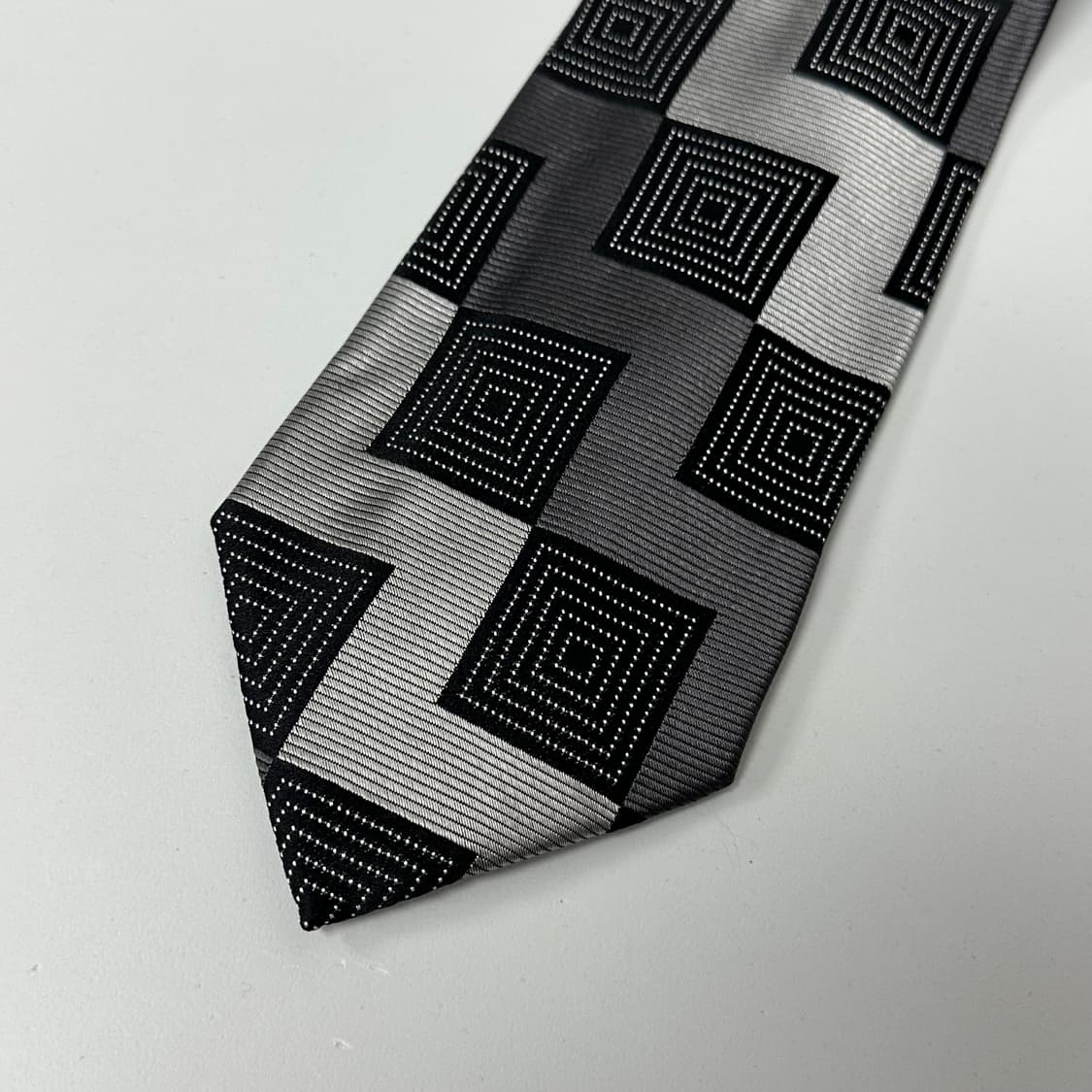 발렌티노 패턴 실크 넥타이 상품이미지2