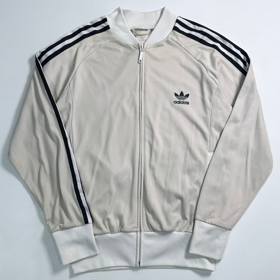 아디다스 아이보리 져지   상품이미지1