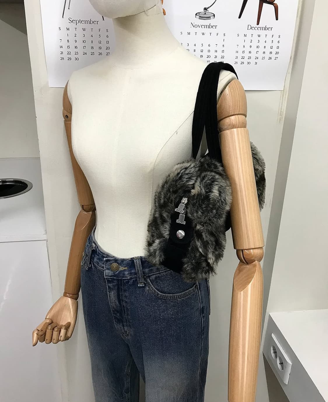 랑방 로고 퍼 숄더백 가방 상품이미지9