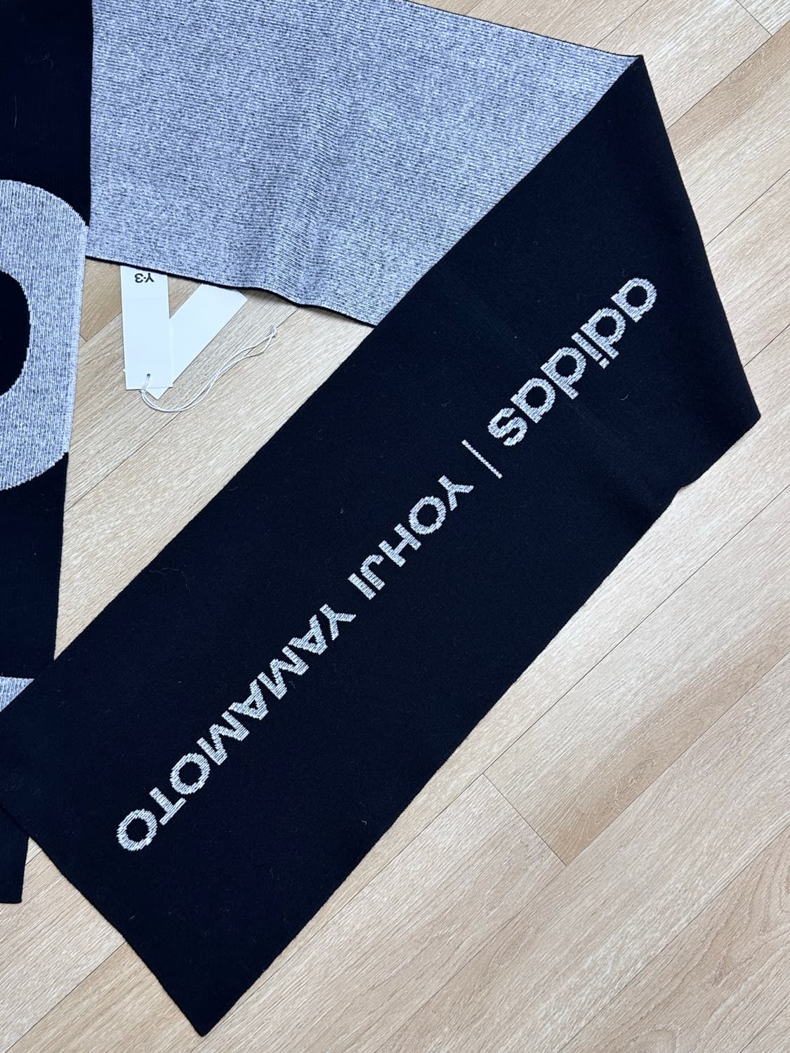 y3 요지야마모토 아디디스 머플러 상품이미지5