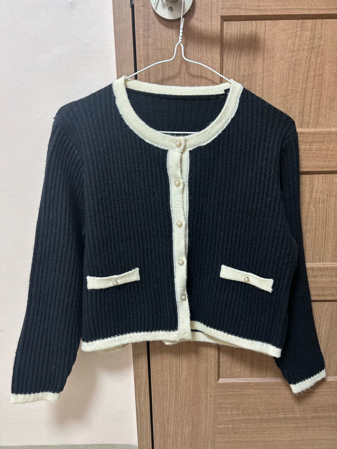 🖤 [세련&귀요미] 클래식 꽈배기 배색 가디건 🖤 상품이미지1