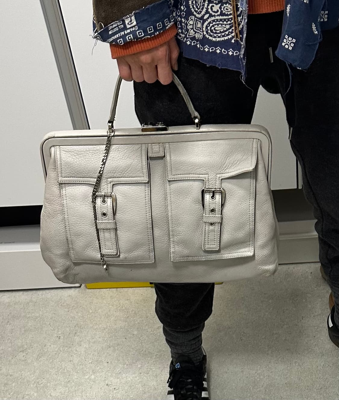 셀린느 상품이미지2