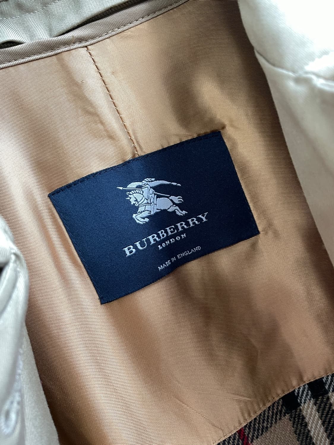 버버리 싱글 트렌치 코트 상품이미지8