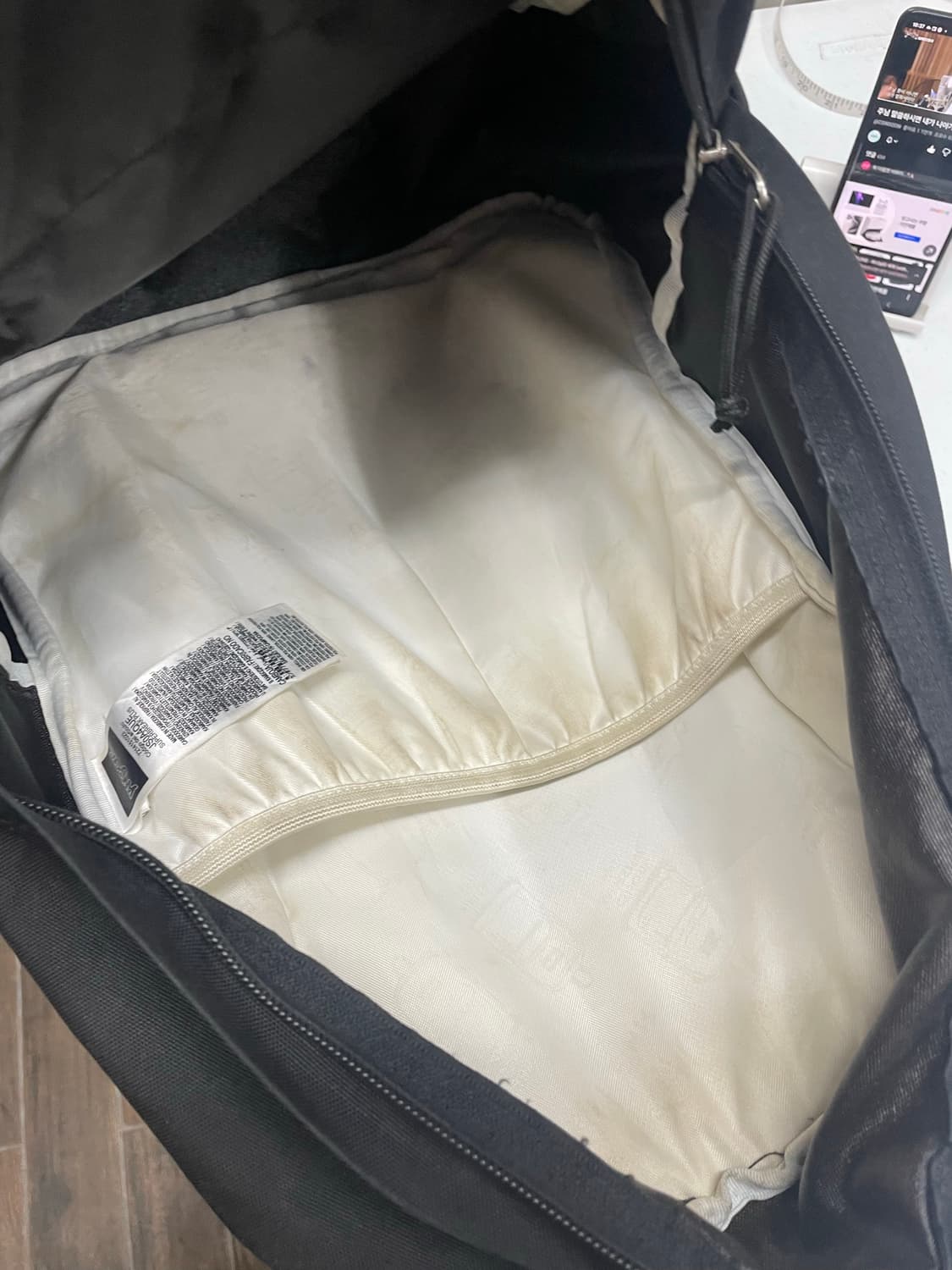잔스포츠 백팩 블랙 상품이미지5
