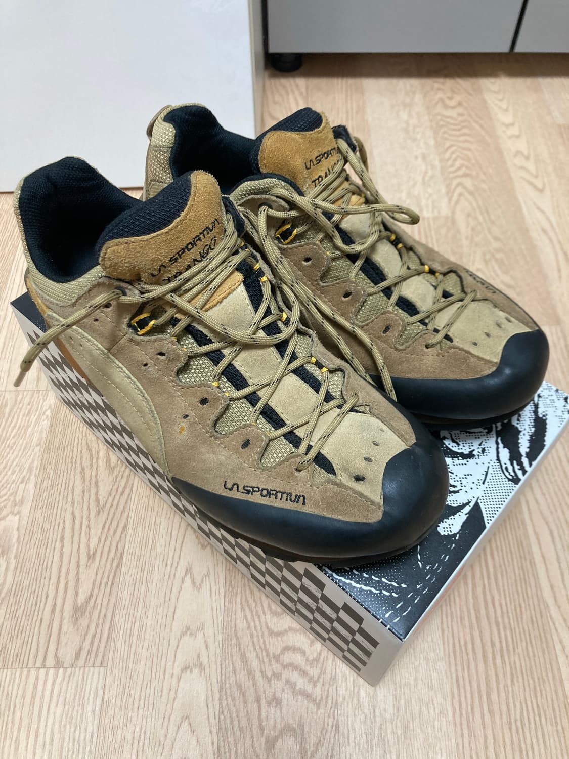 라스포르티바 트랑고 트레킹화 상품이미지1