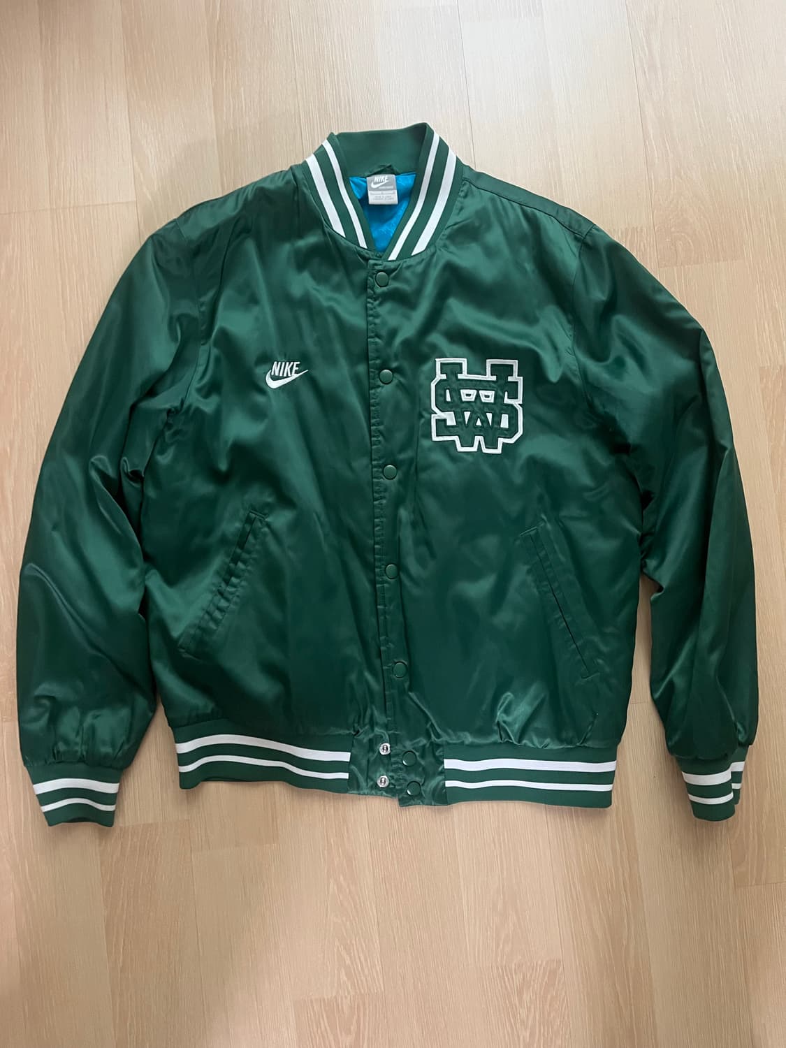 나아키 바시티 자켓 상품이미지1