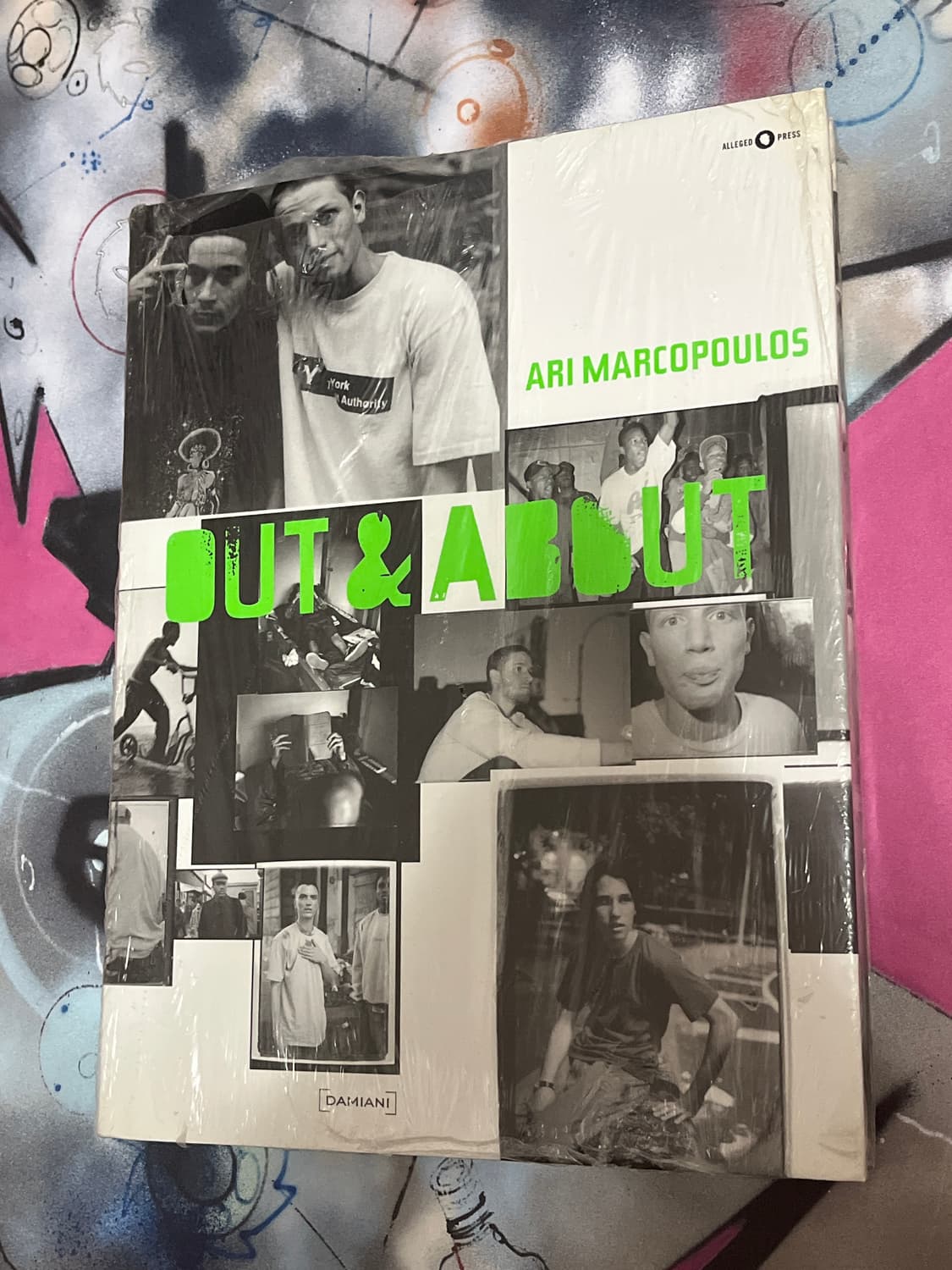 2005‘s Out & About - Ari Marcopoulos 상품이미지1