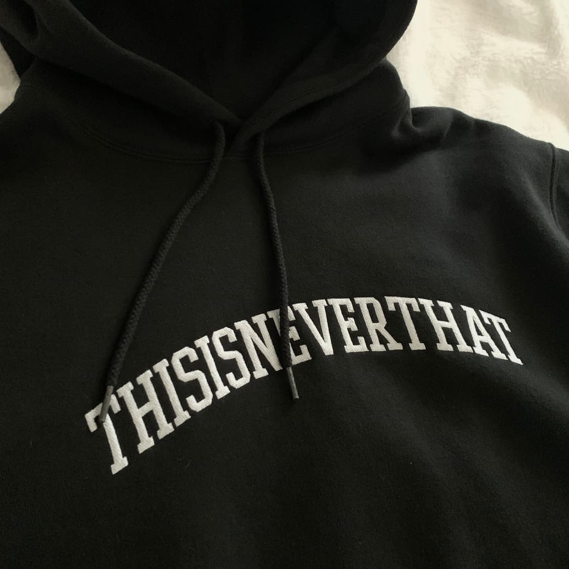 디스이즈네버댓 thisisneverthat 자수 로고 기모 후드티 상품이미지5