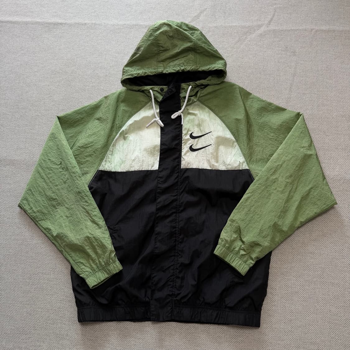 나이키 더블 빅스우시 윈드러너 바람막이 상품이미지1