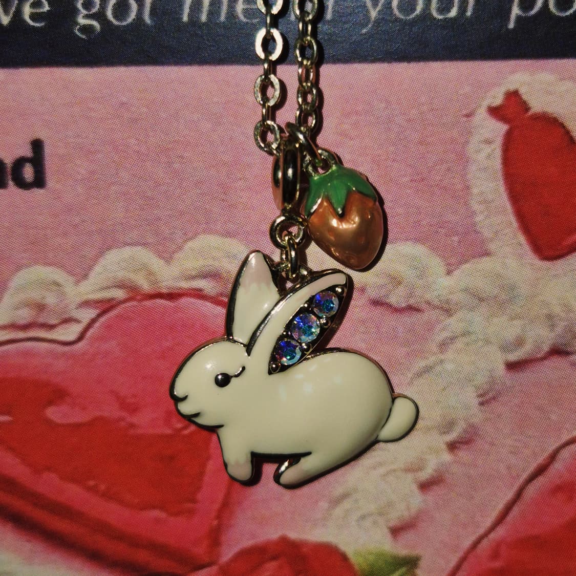 06s 안나수이 토끼&딸기 크리스탈 목걸이 상품이미지6