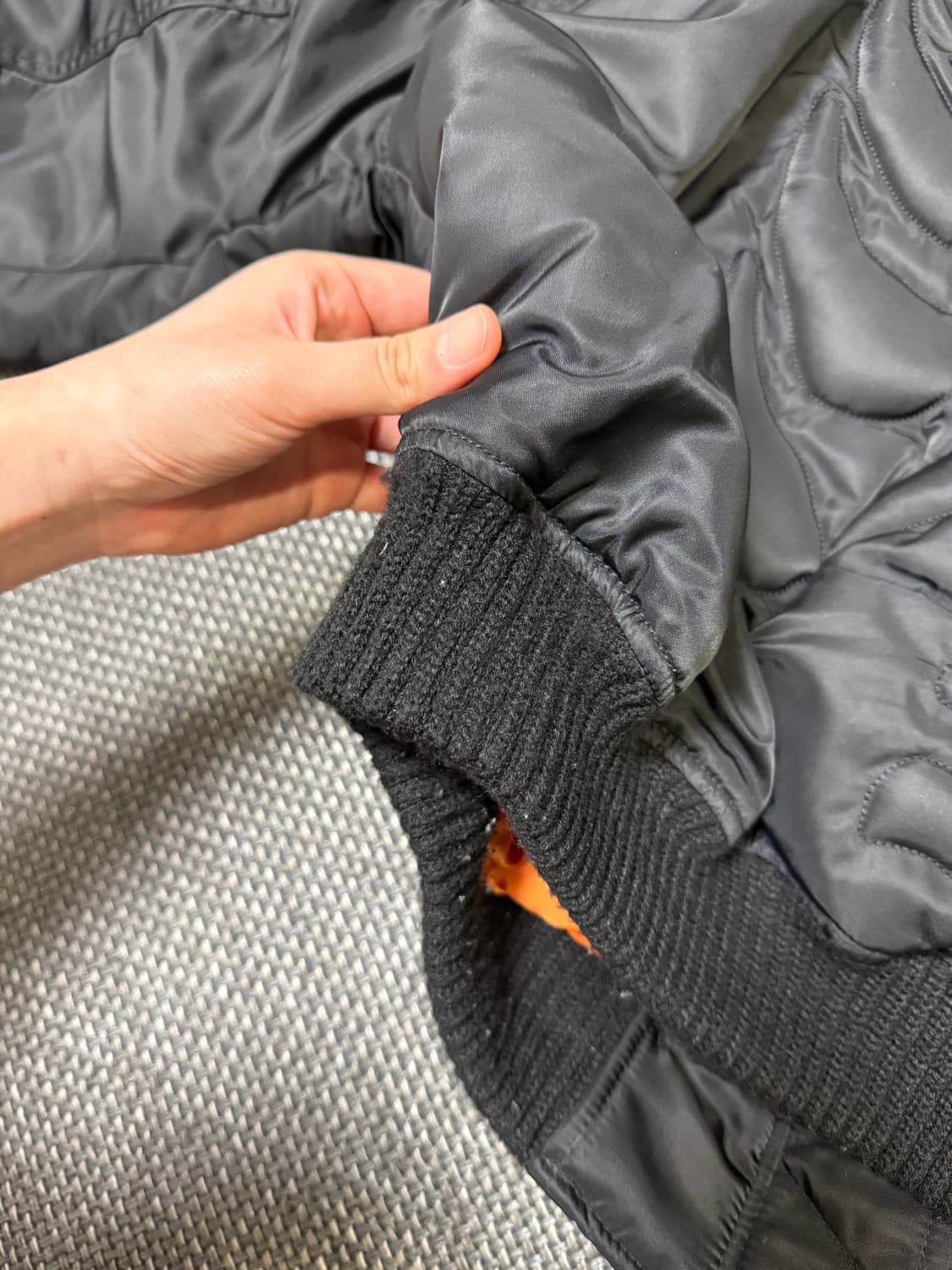 써저리 본 앰보싱 마원 블랙  상품이미지8