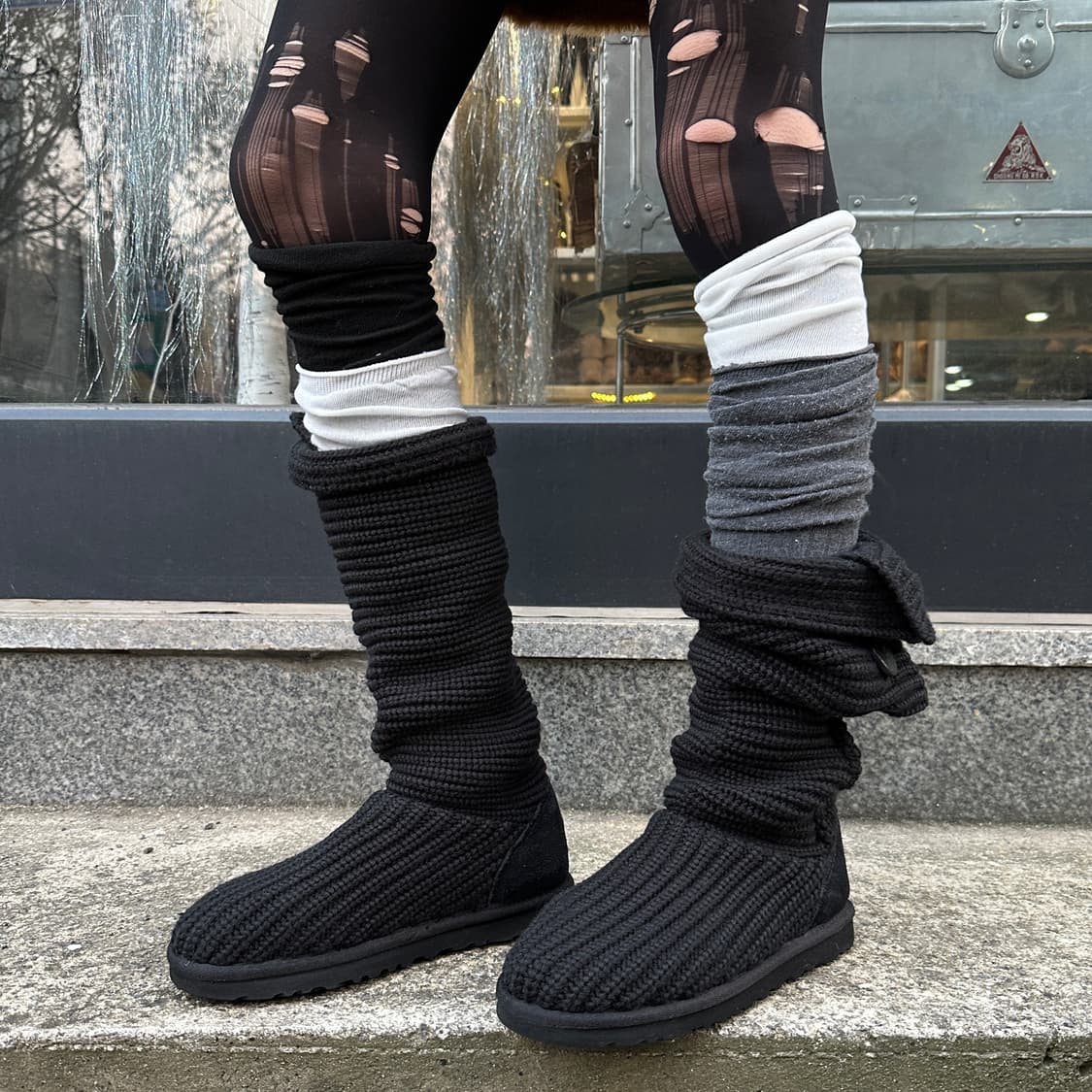 00s 블랙 니트 카디 어그 부츠 상품이미지1