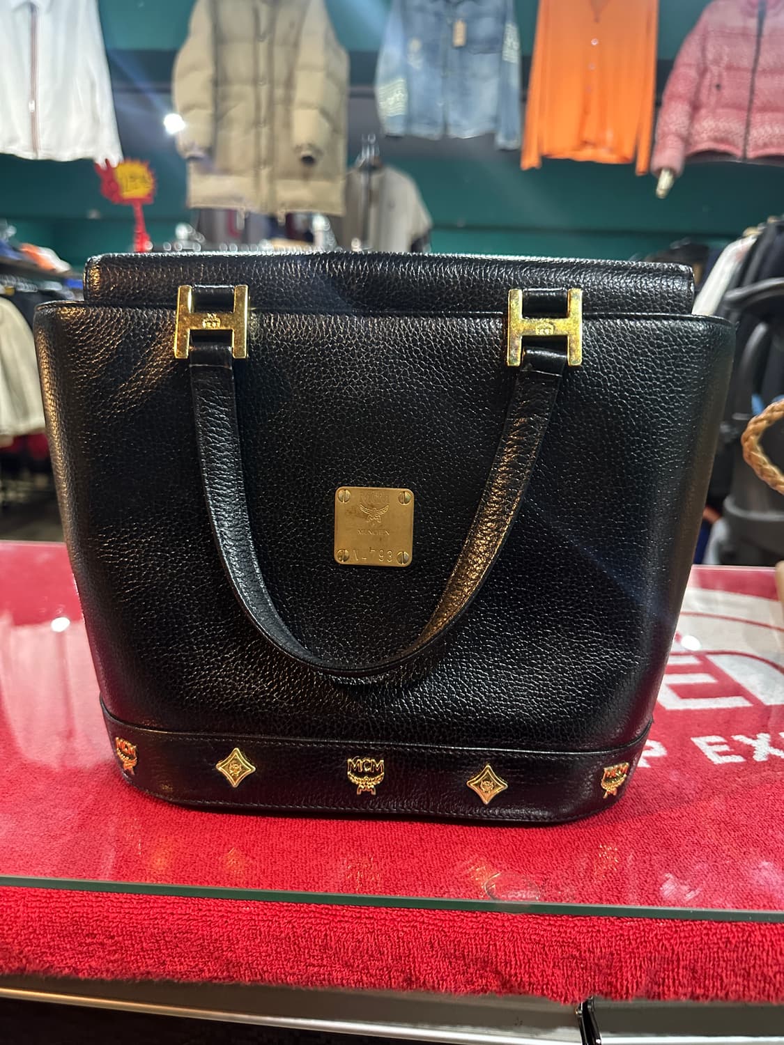 mcm 가죽토드백 블랙 상품이미지1