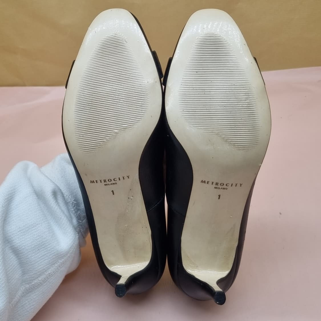메트로시티 여성 펌프스힐220 굽7 상품이미지3