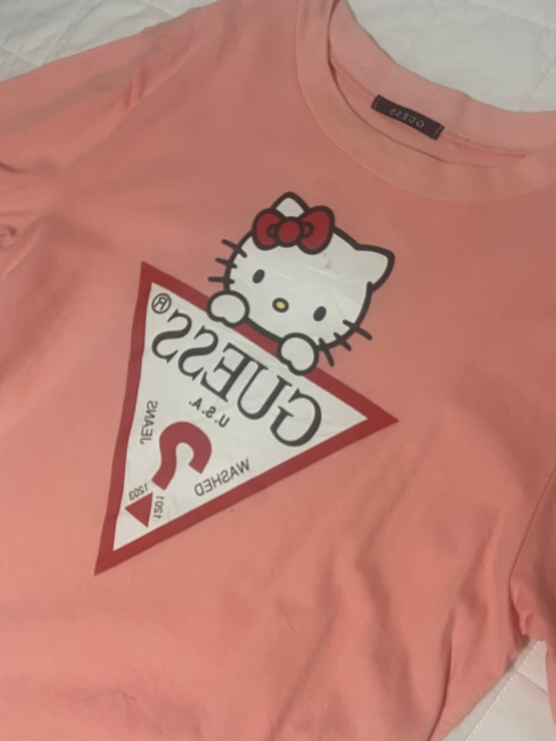 헬로키티 네온핑크 반팔 티셔츠 상품이미지2
