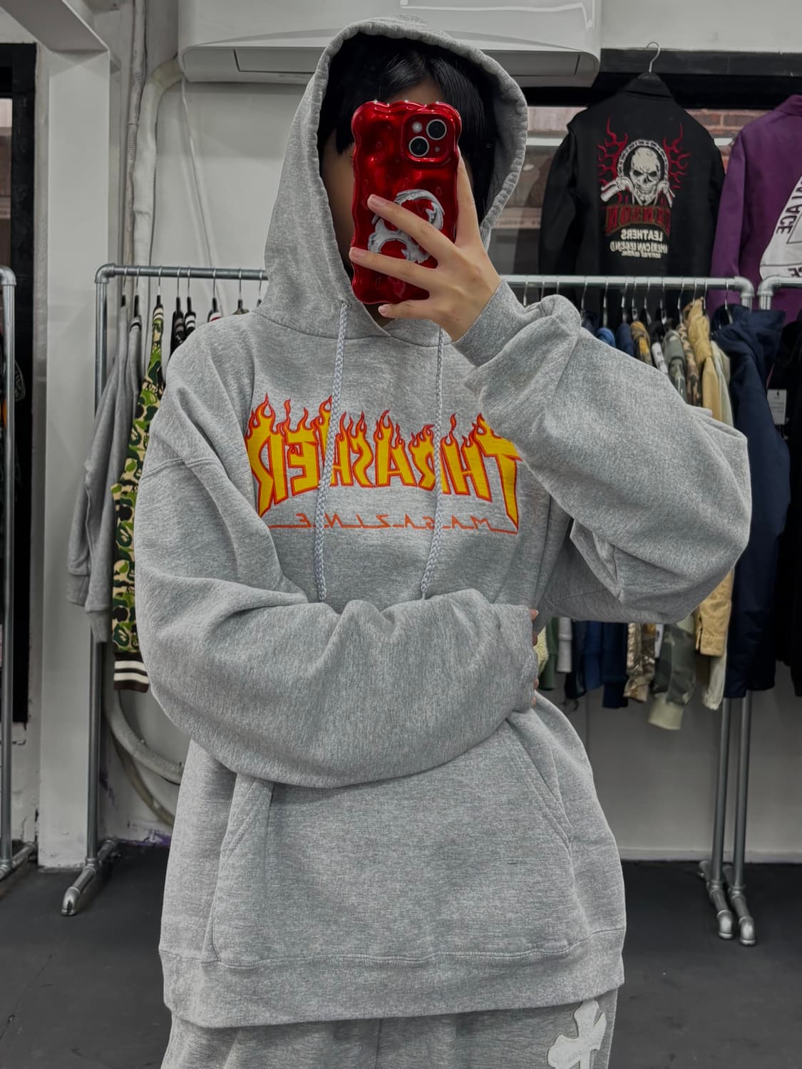 트레셔 플레임 로고 후드티 상품이미지2