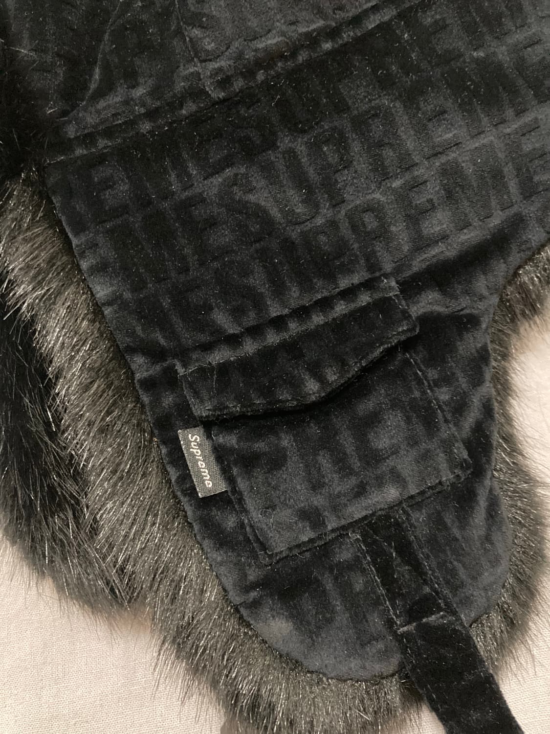 [M-L] 21FW 슈프림 벨벳 트루퍼 블랙 상품이미지4