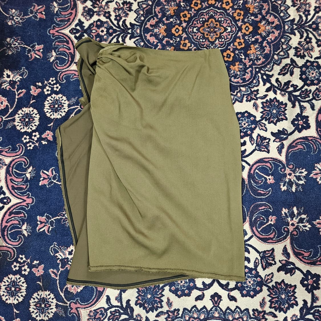 한섬 랑방(Lanvin) 레이온 셔링 스커트 61size 상품이미지2