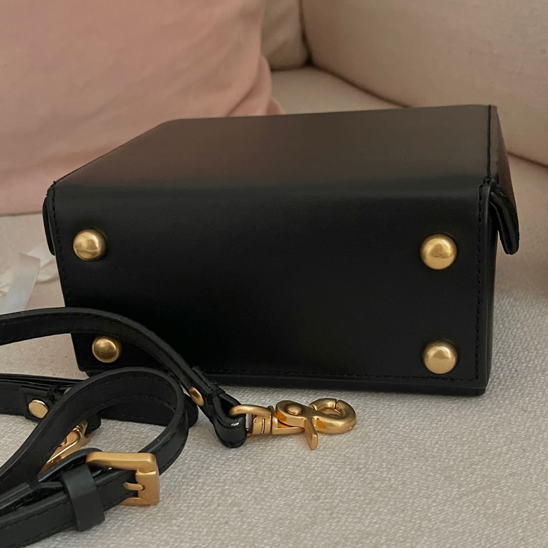 바이커스탈렛 매디슨 박스백 토트 크로스 미니 백 가방 블랙 빈티지 상품이미지7