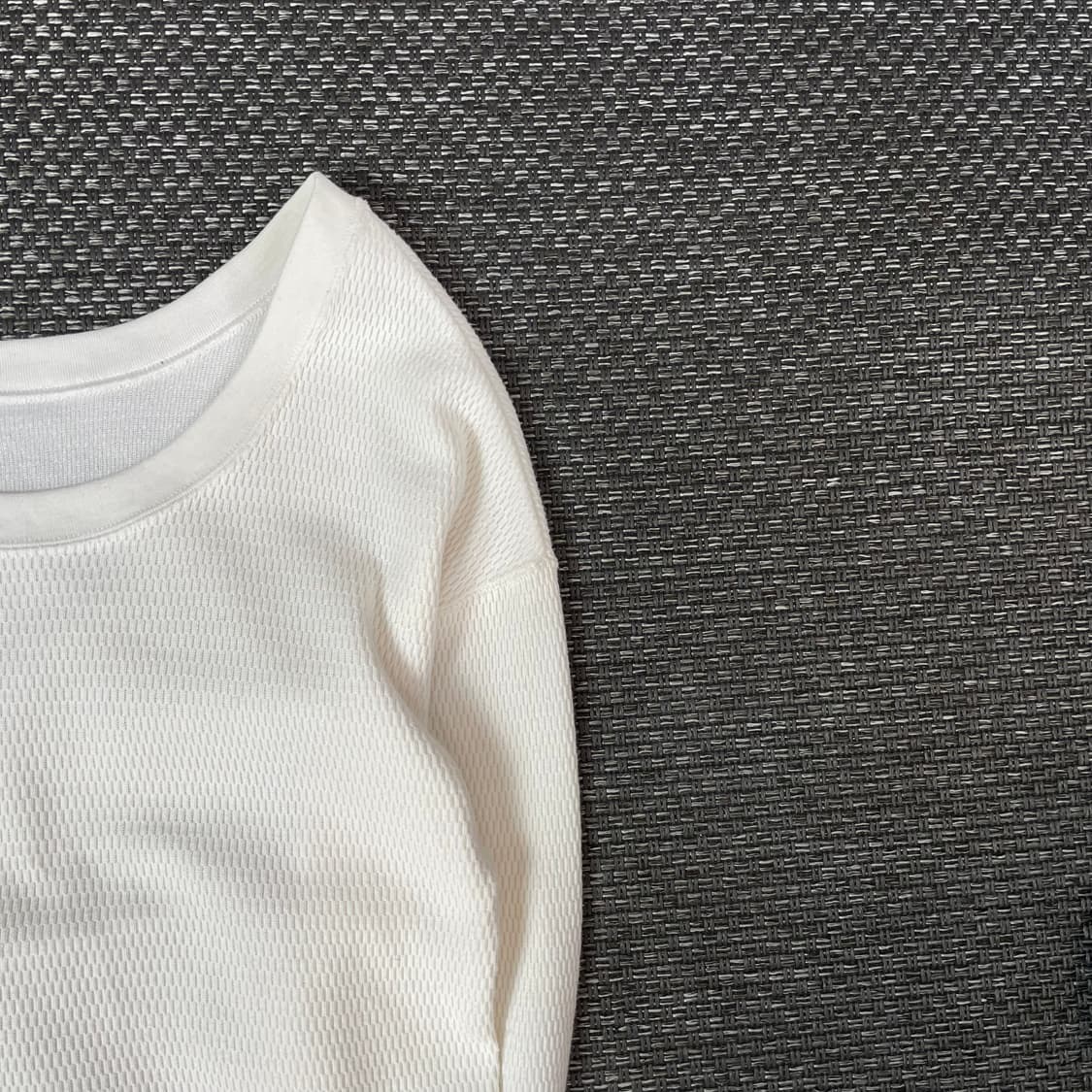 캉골 화이트 오프숄더 짜임 니트 M 상품이미지3