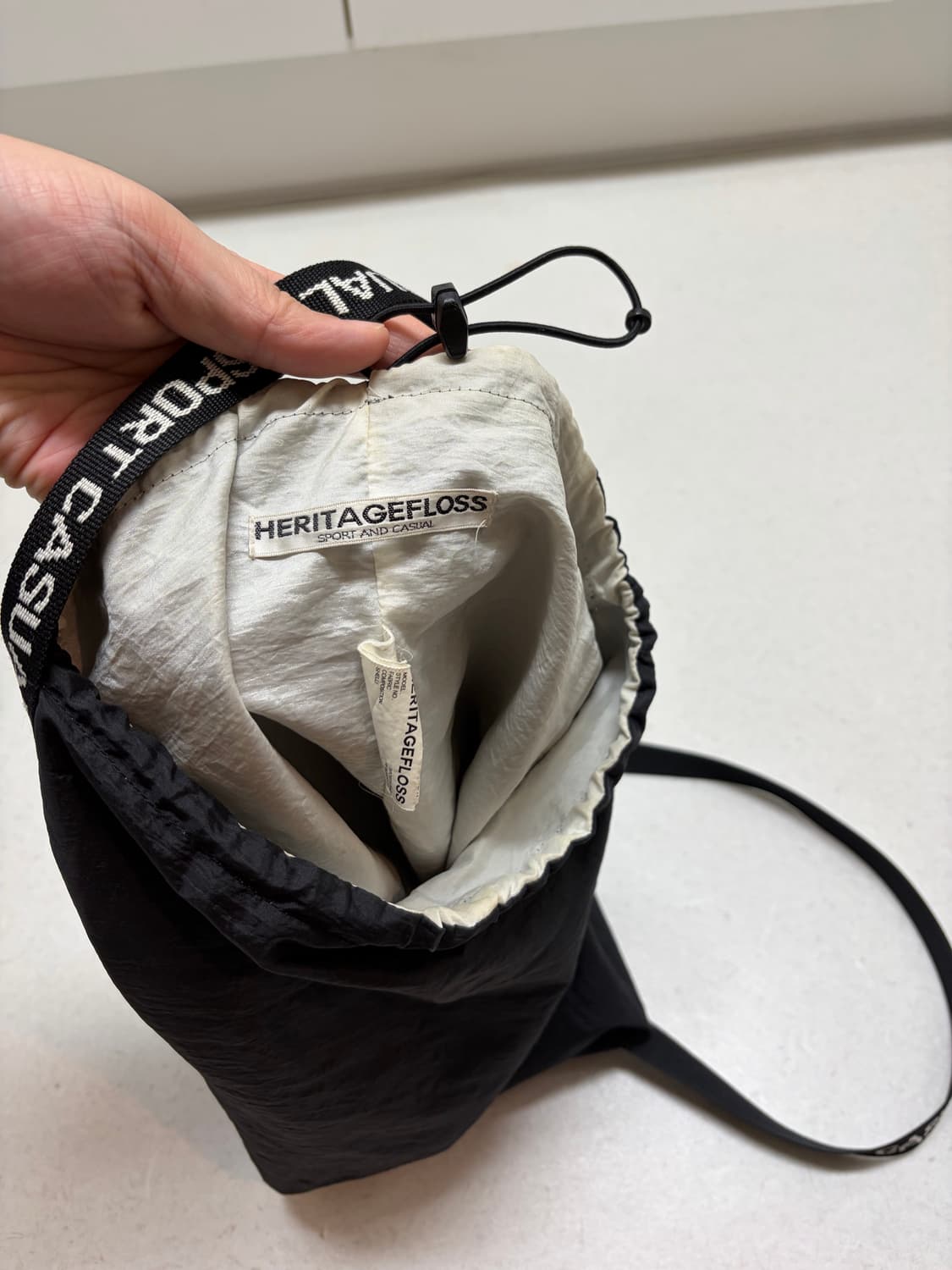 헤리티지플로스 블랙 나일론스포츠백 상품이미지2