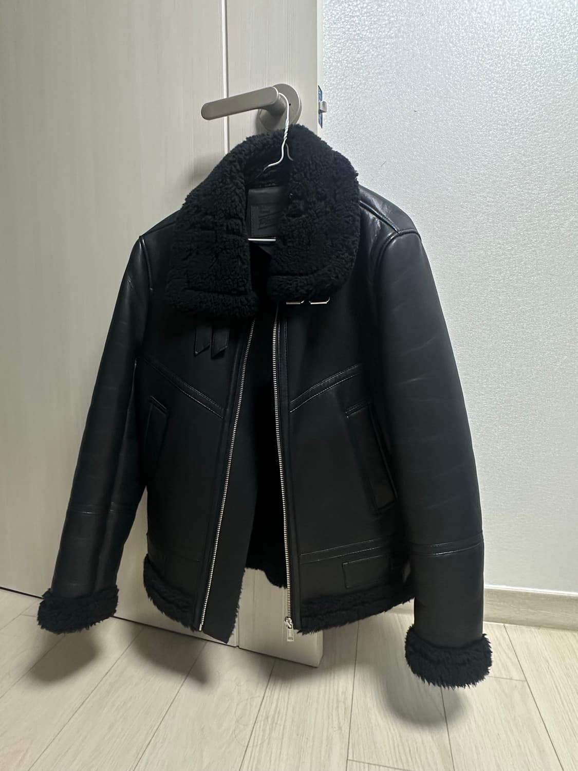 플레이스 먼트 무스탕 상품이미지1