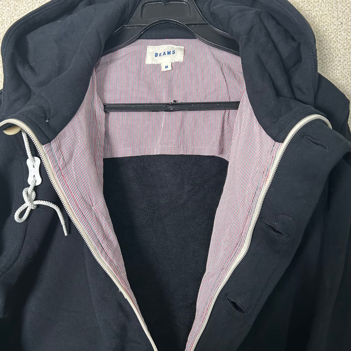 (M) 빔즈  블랙 후드집업 상품이미지6