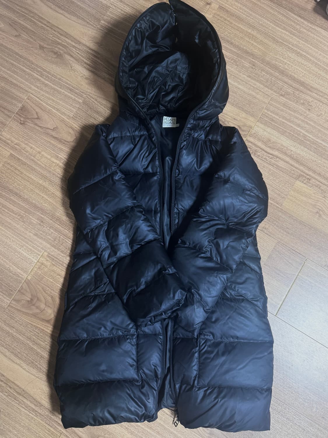 플리츠 플리즈(이세이미야케) 패딩 상품이미지1