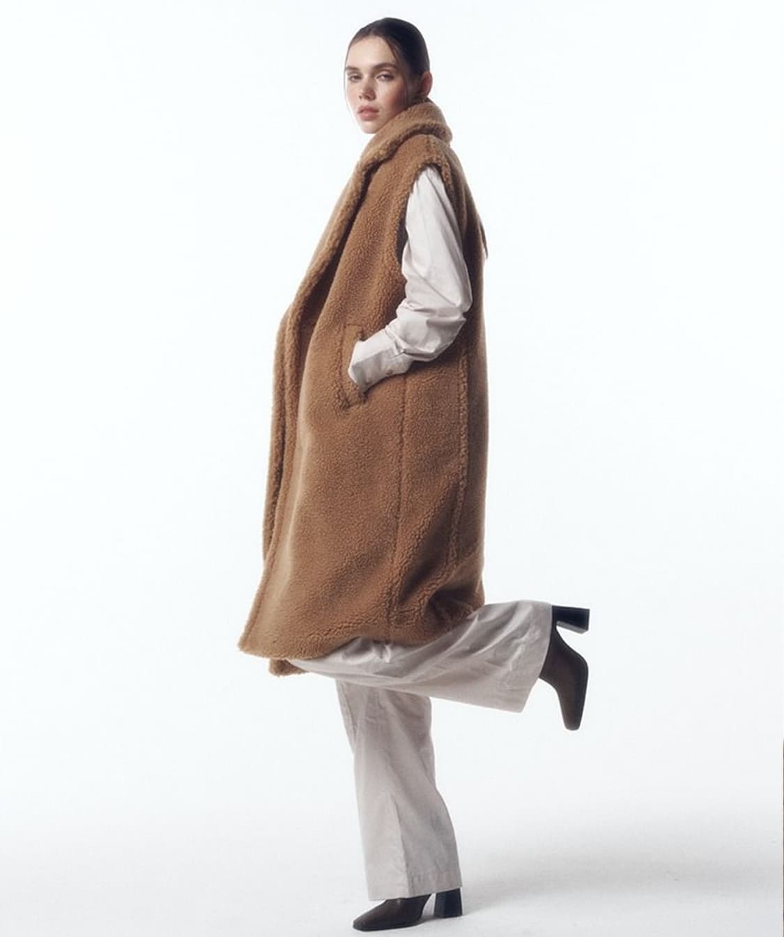 셀렙샵 양모 블렌디드 테디베어 롱베스트 상품이미지3