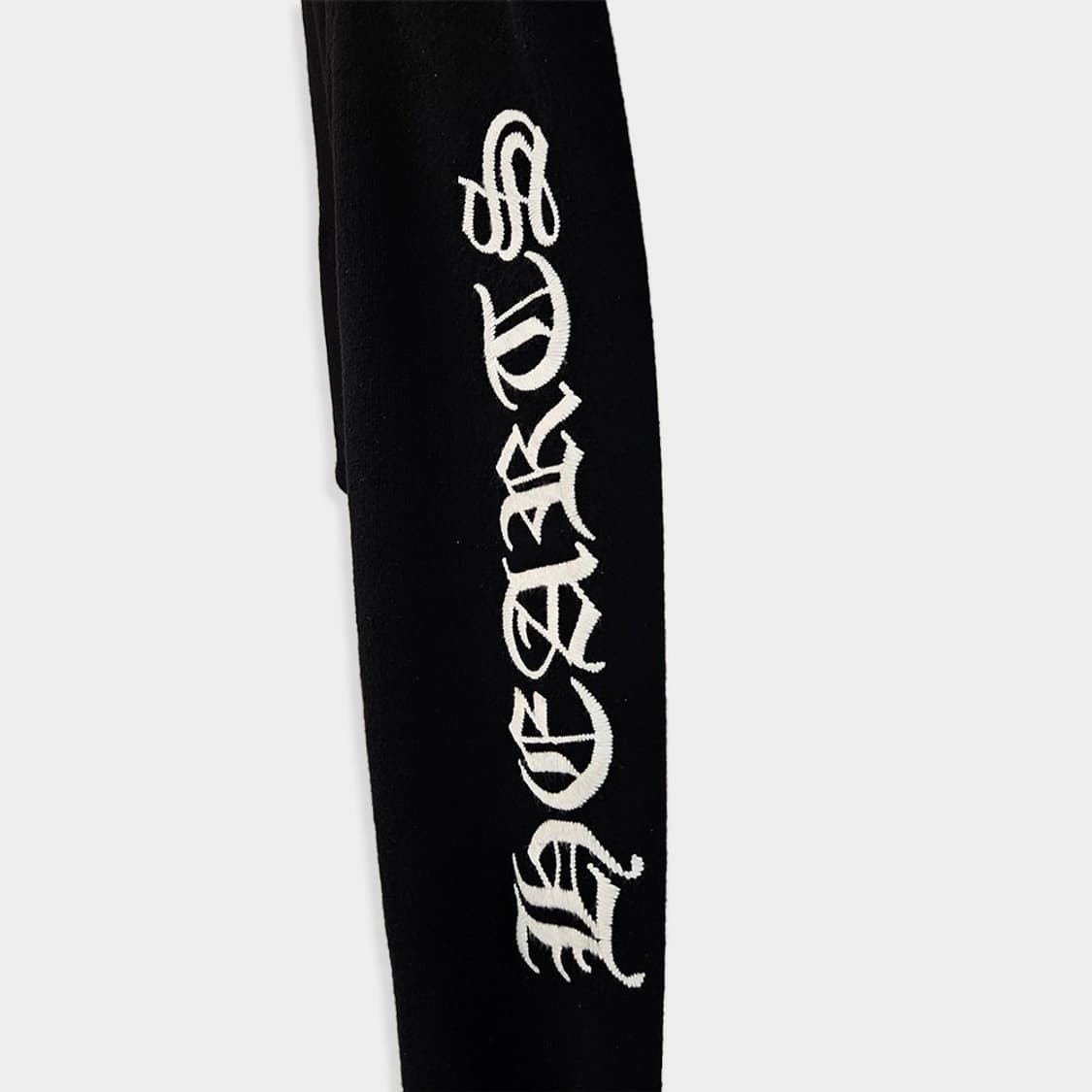 [L] 크롬하츠 캐시미어 레터링 후드집업 블랙 B1216J244 상품이미지4