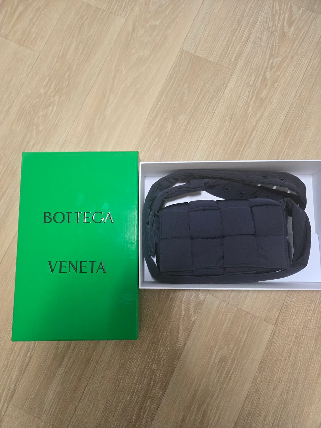 보테가베네타 미니 카세트 상품이미지2