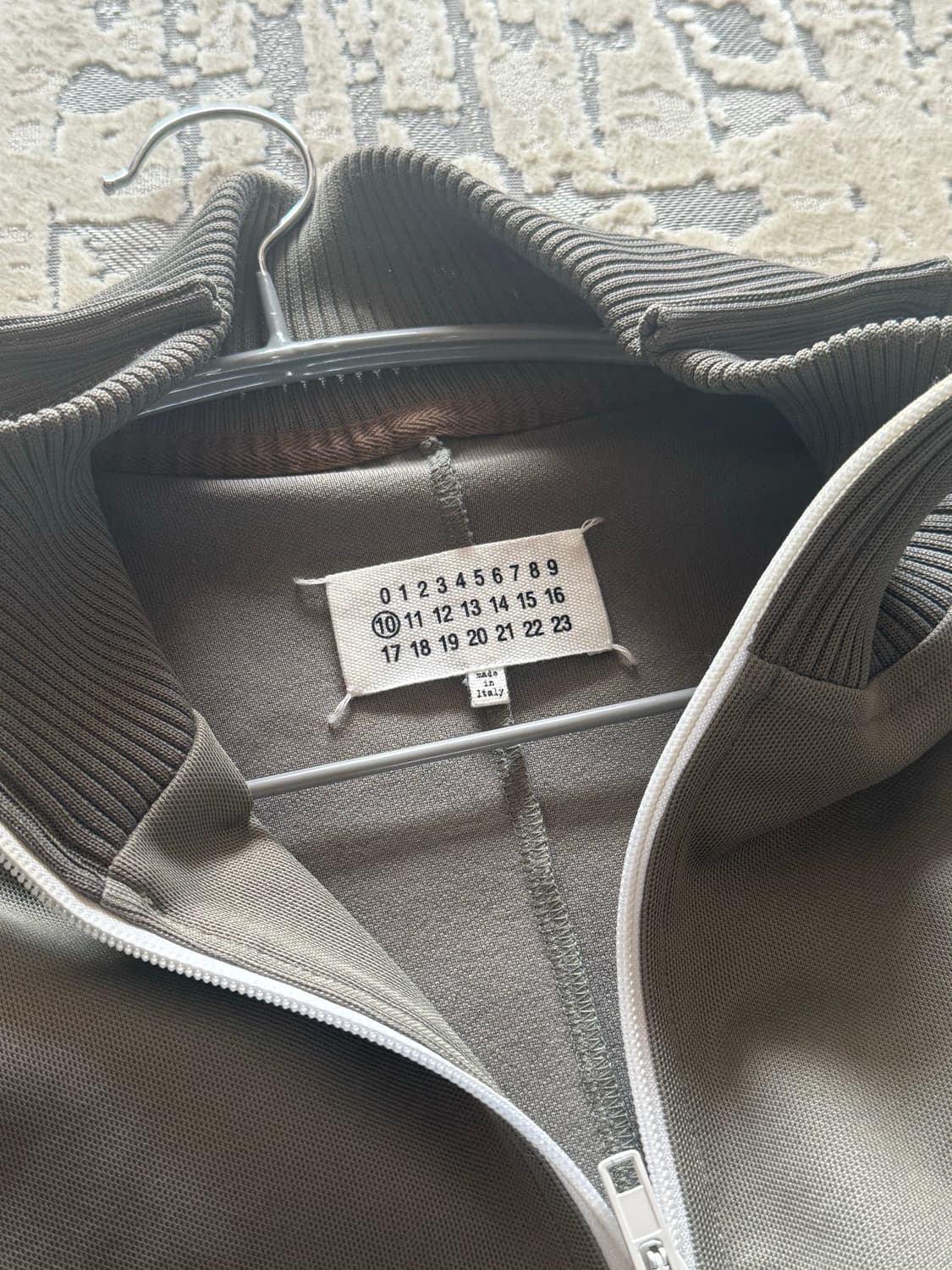 (50) 마르지엘라 레글런 트랙 자켓 상품이미지3