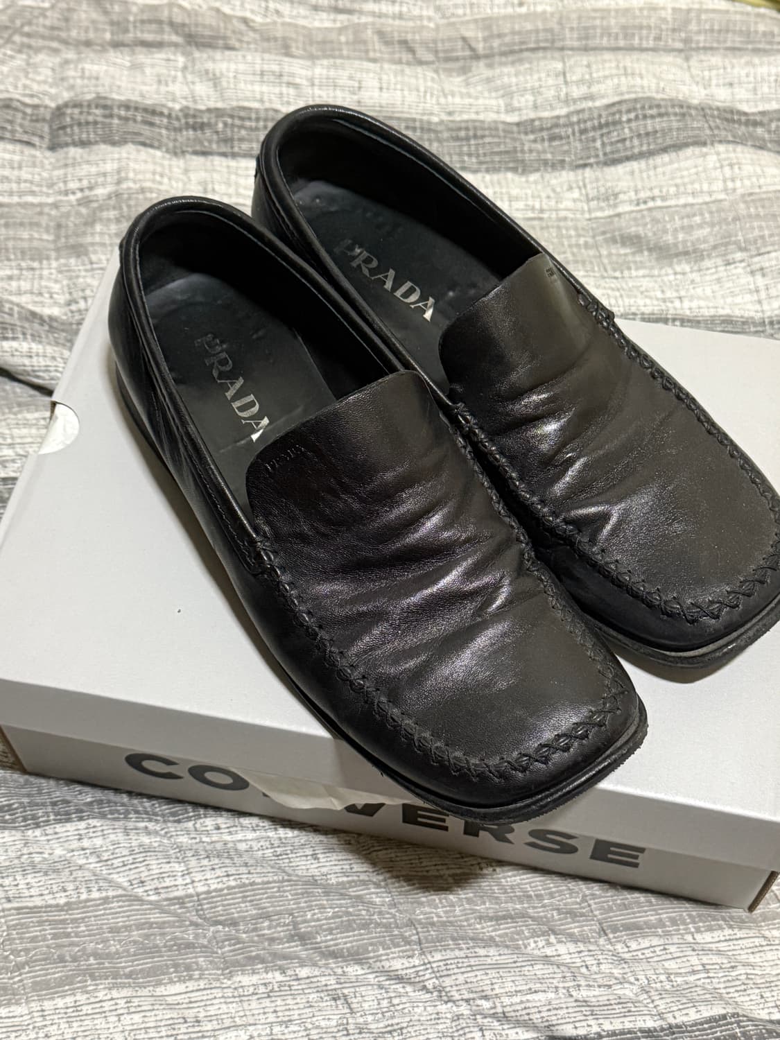 [270] 00’s Prada Low Flat Loafers 상품이미지3