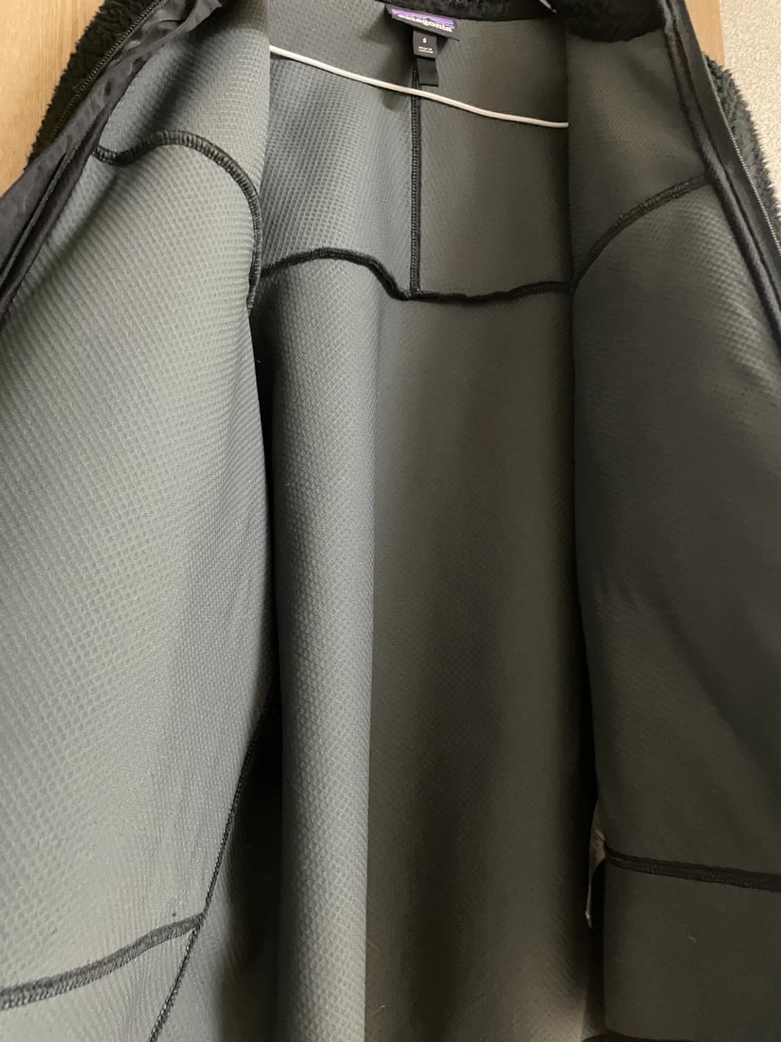 파타고니아 레트로X 플리스 블랙s 상품이미지3