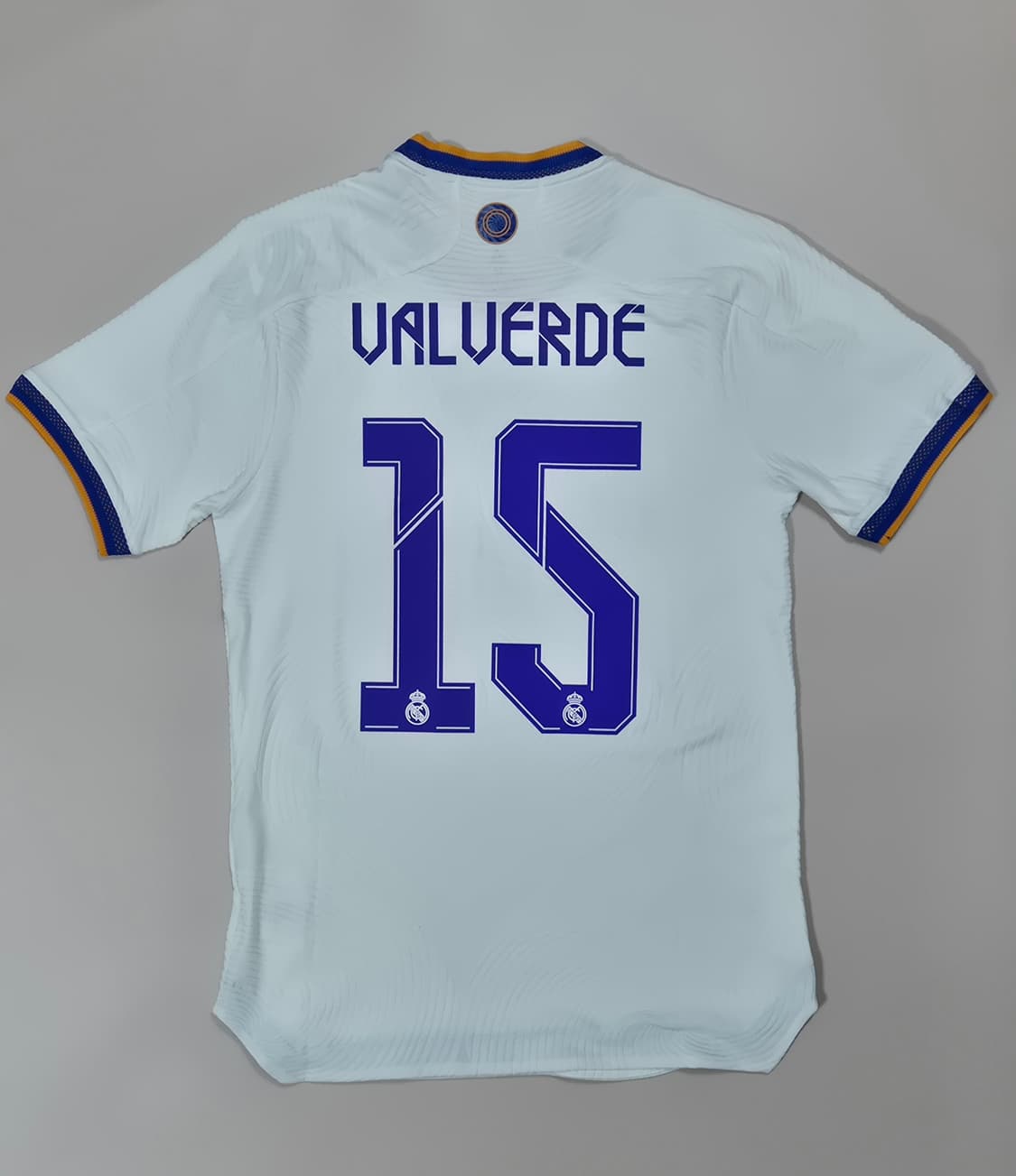 21-22 레알마드리드 홈 발베르데 유니폼 M사이즈 챔스파이널버전 상품이미지1