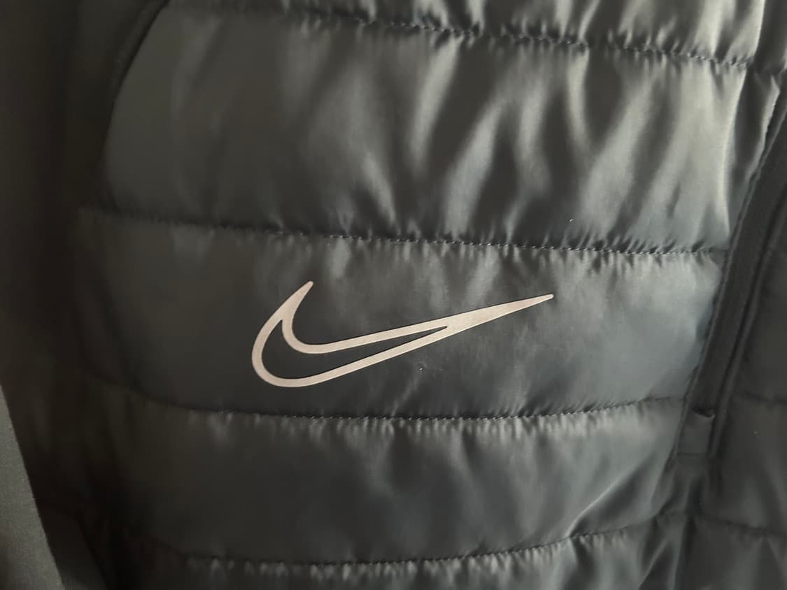 나이키 써마핏 아카데미 윈터 워리어 하프 집 탑 블랙 상품이미지3