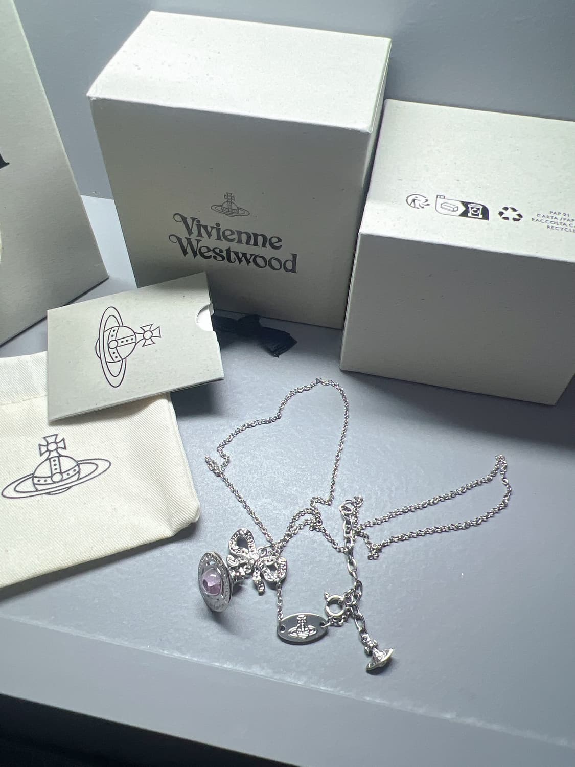 비비안웨스트우드 옥타비에 리본 목걸이 상품이미지8