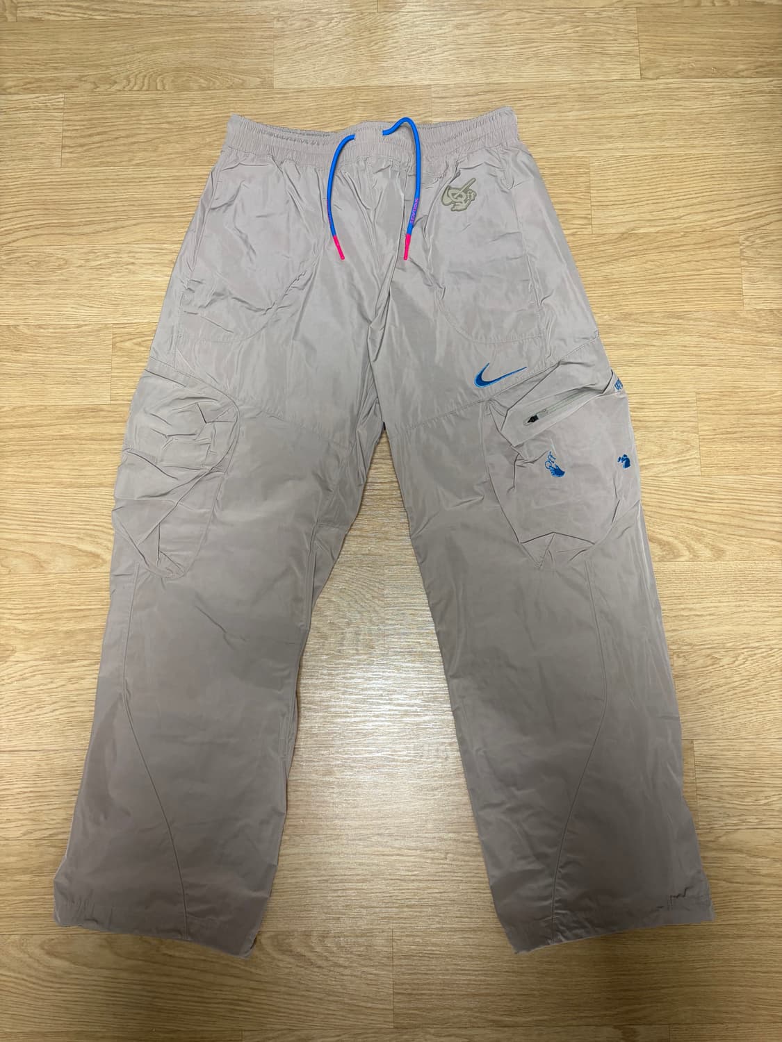 나이키 X 오프화이트 nrg 트랙팬츠 xl 새상품 상품이미지2