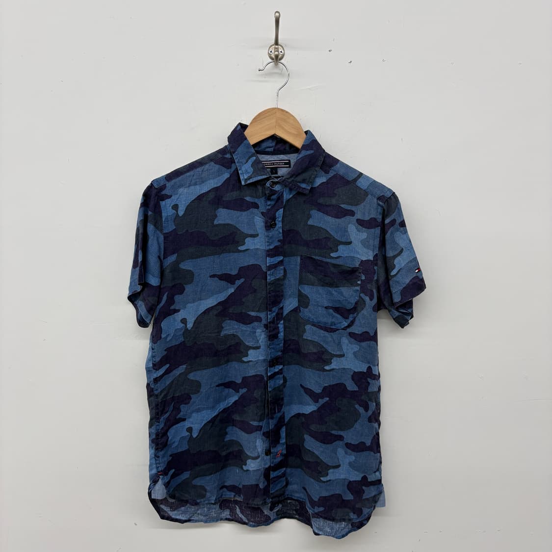타미힐피거 블루 카모 반팔 셔츠 여성S 상품이미지1
