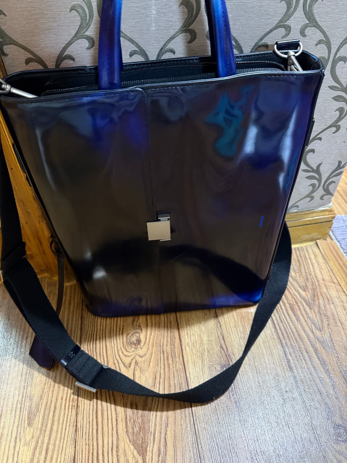 아더에러 마벤 토트백 프로덕트 97 느와르 상품이미지1