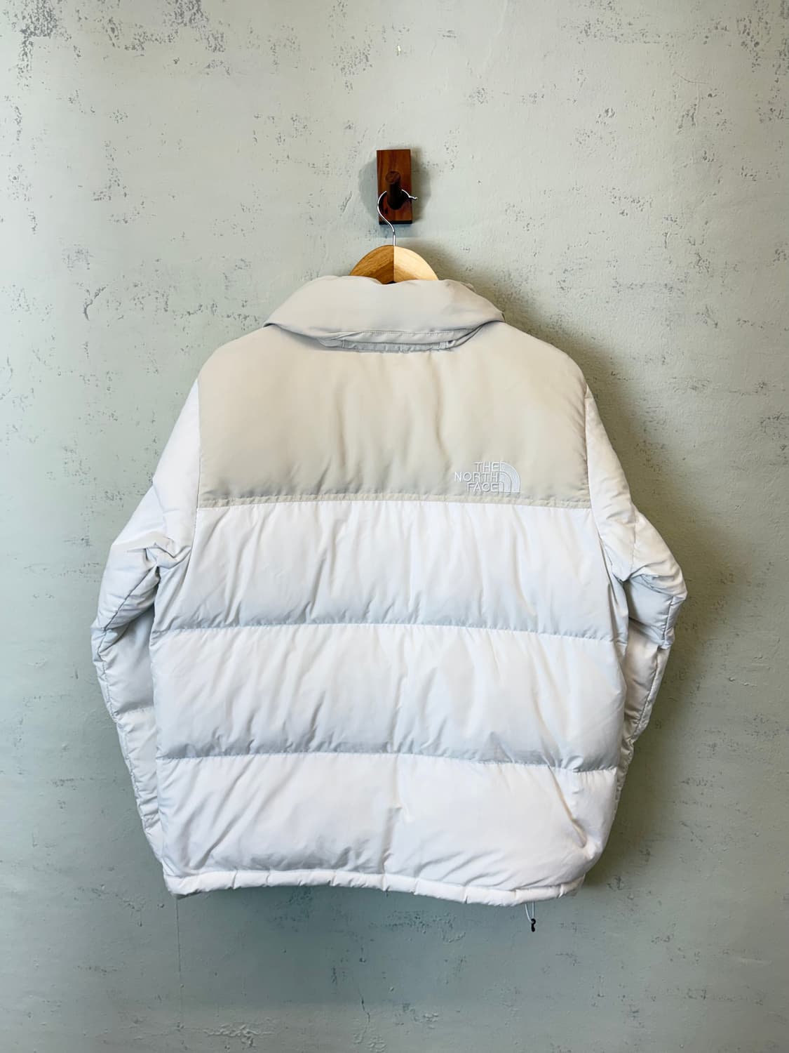 노스페이스 오리털 눕시 패딩 상품이미지2