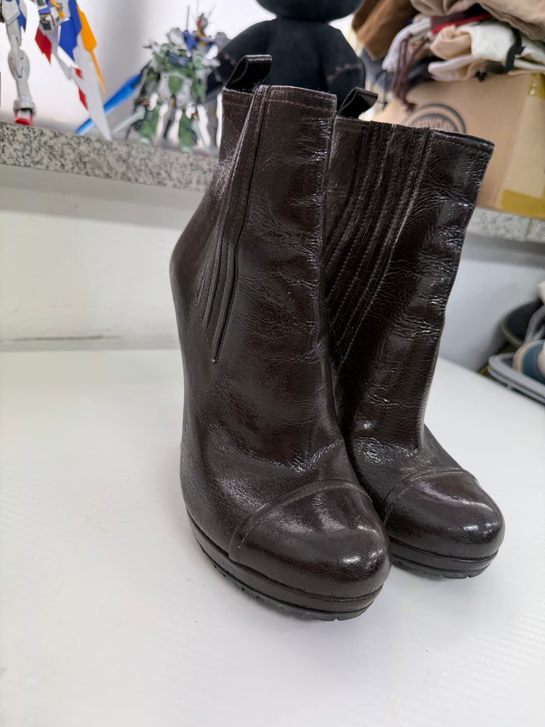 정품) 프라다 브라운 가죽 첼시 부츠 36.5 상품이미지3